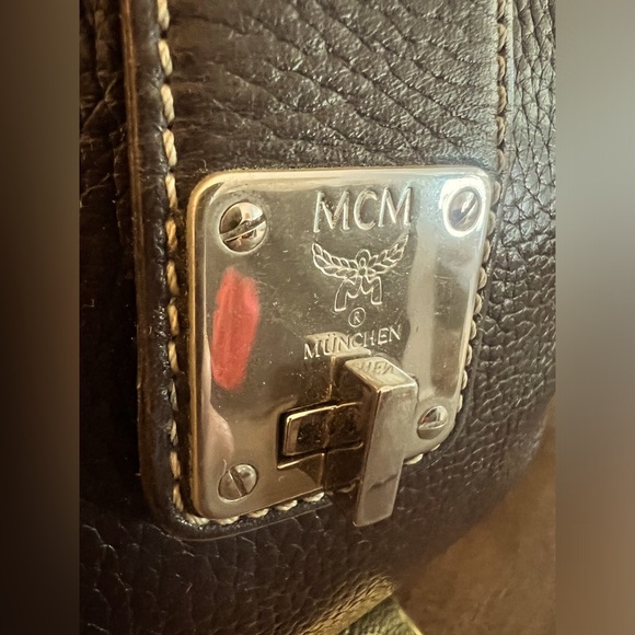 MCM Hobo Shoulder Bag (With COA) - Picture 7 of 13